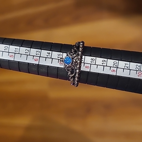 Size 7- Disney Cinderella Blue Tiara Ring - Picture 14 of 14